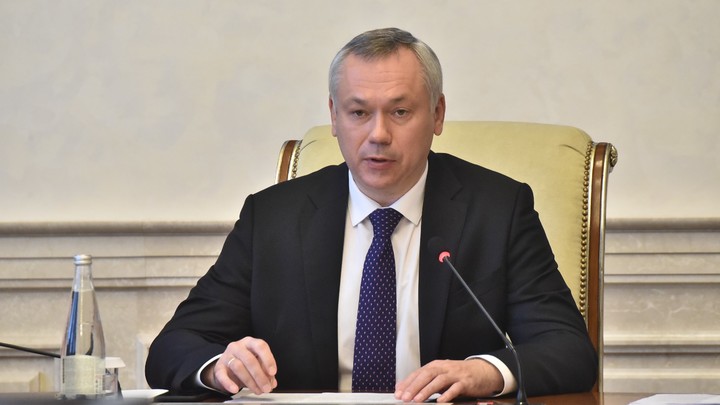 Губернатор Травников поручил реконструировать Колыванскую ЦРБ