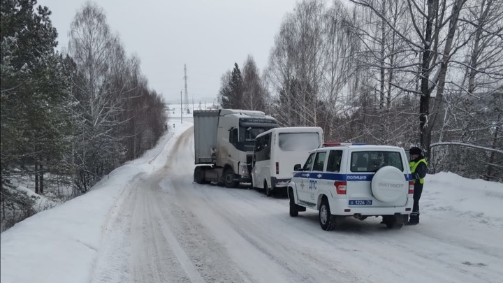 Пострадали дети: прокуратура Челябинской области проверит ДТП с автобусом