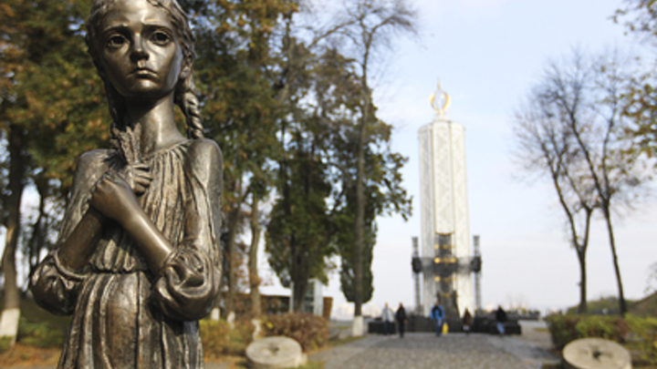 Издевательство над погибшими: Глава музея голодомора Гасиджак возмутила украинцев внешним видом