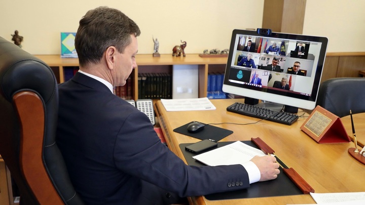 Губернатор Владимир Сипягин назначил служебную проверку в отношении директора облздрава