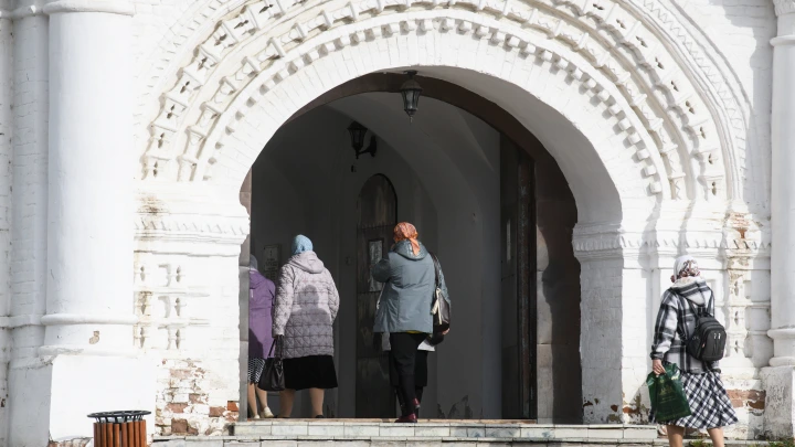 Воздвижение Креста Господня 27 сентября: что можно и нельзя делать, народные приметы