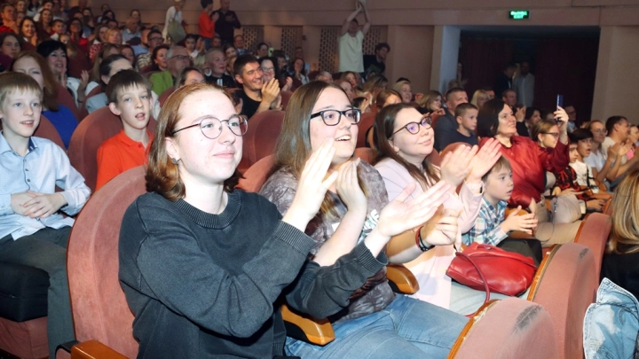 Десятилетия под шквал аплодисментов: Ушла из жизни старейшая актриса Ленкома