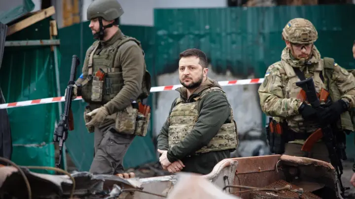 Украина ставит России ультиматум: Киев намеренно затягивает конфликт, ожидая поддержки США