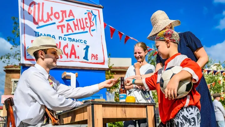 Ретроавтомобили и постановочные съемки пройдут в кинопарке Москино в выходные