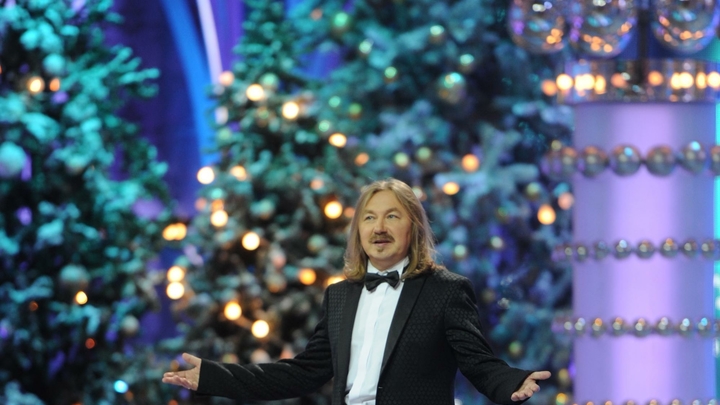 Голубые огоньки - 2021: кто из звёзд не поздравит нас в новогоднюю ночь