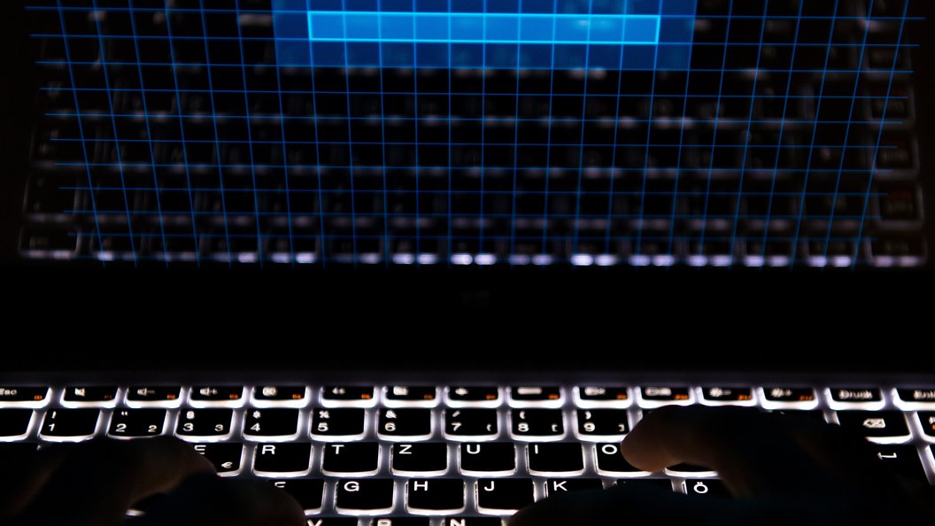 ФСБ встала на защиту информационных систем России от хакеров ФСБ встала на защиту информационных систем России от хакеров