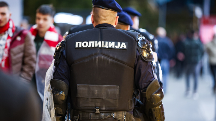 Недовольная результатами выборов прозападная оппозиция устроила беспорядки в Белграде