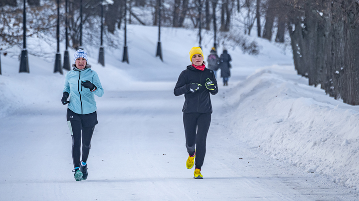 Чемпион посоветовал, как одеться на пробежку зимой