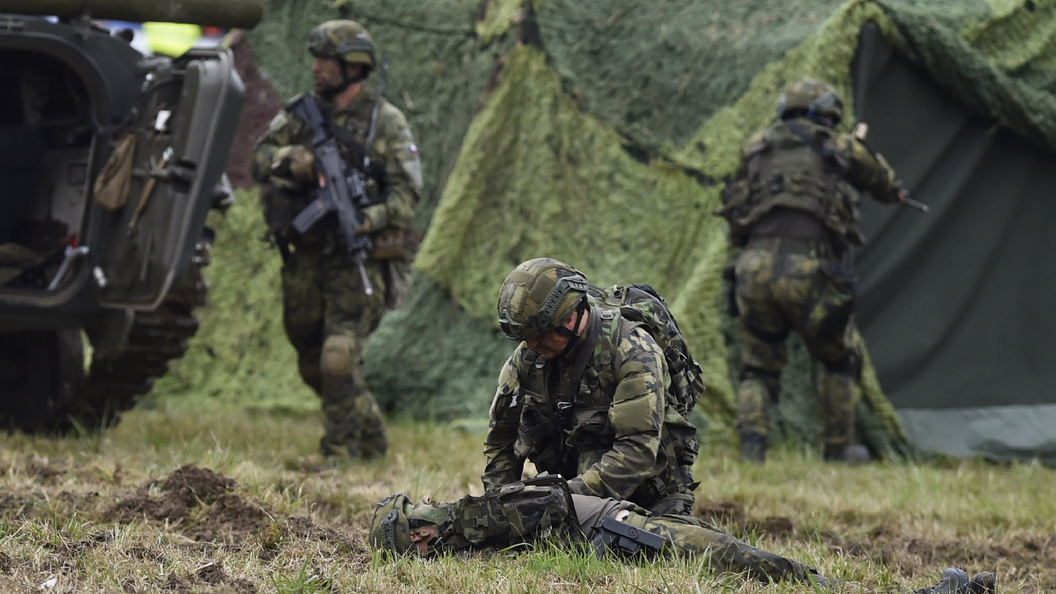 Нато готовит удар. Спецназ НАТО. НАТО перебрасывает войска. Молдова НАТО учения. Вс Молдавии на учениях.