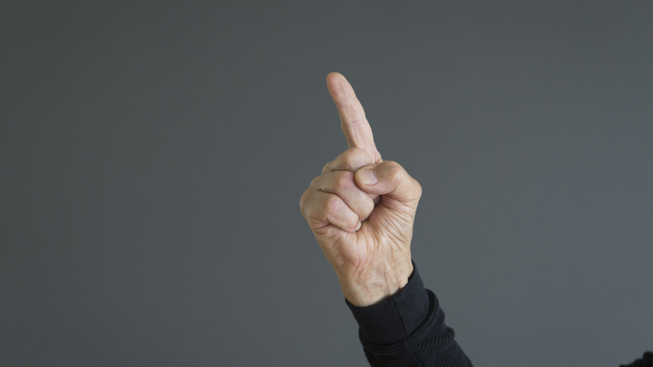 Петербуржец скончался от укуса незнакомца: Причиной смерти оказалась рана на пальце