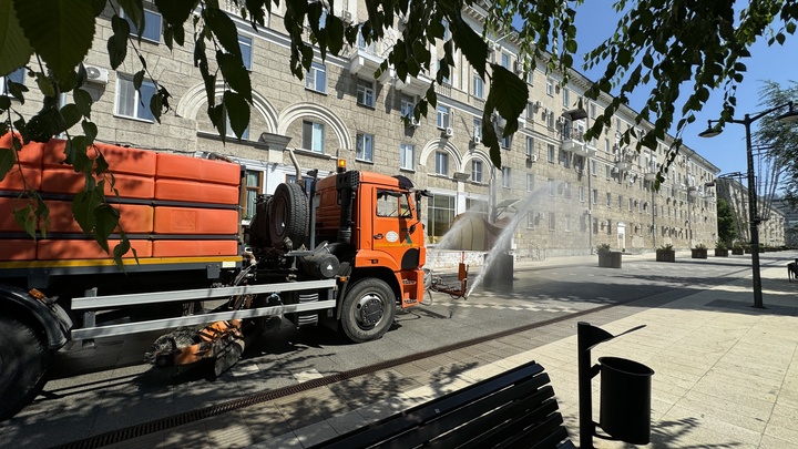 Жара в Кишиневе: из-за того, что плавится асфальт, власти города запретили ездить грузовикам по дорогам