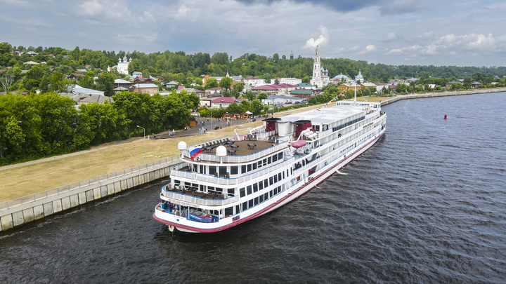 В Ивановской области в 2023 году поток прибывших на теплоходах туристов вырос на 55%