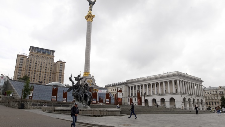 Самое настоящее развращение малолетних: На Украине для детей купили книги про гомосексуализм