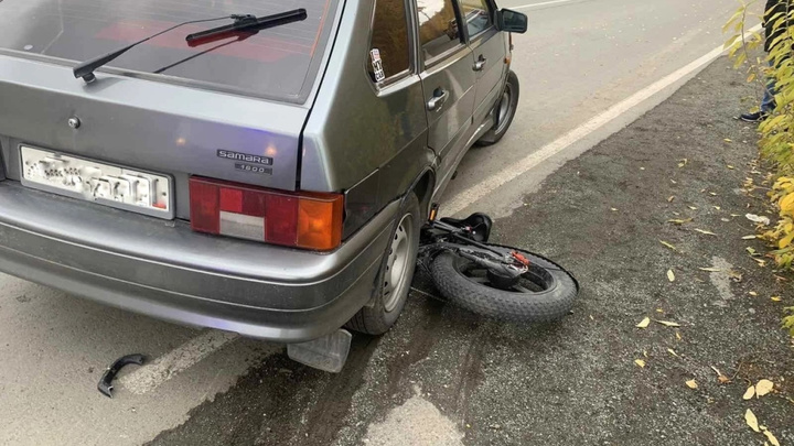 13-летний школьник на электровелосипеде попал под колёса легковушки в Челябинской области