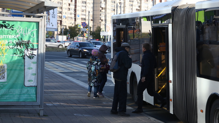 В Екатеринбурге автобусы нескольких маршрутов временно изменят схему движения