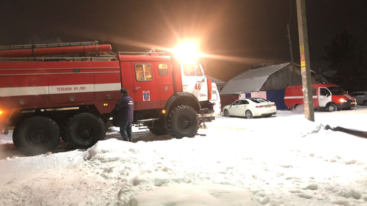 Успела одеть детей в тёплое: Подробности гибели многодетной матери в городе Оби