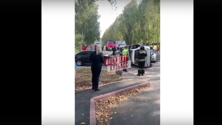 В Кемерове шесть человек пострадало в тройном ДТП на улице Волгоградской
