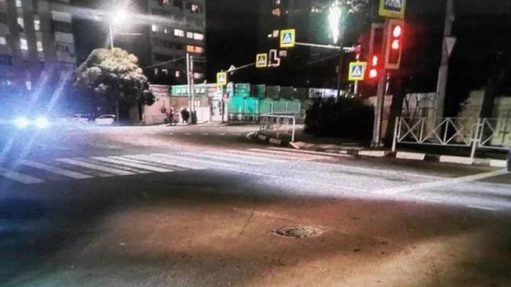 В Сочи под колёса электросамоката попала 10-летняя девочка