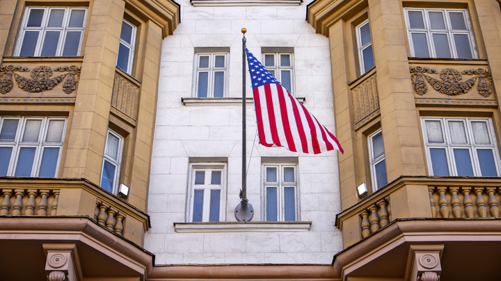 США обходят запреты России по работе посольства - Антонов