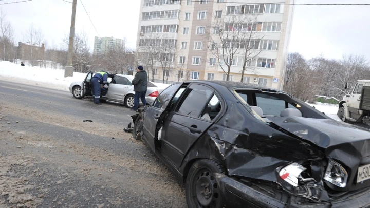 Страховщиков хотят обязать взыскивать выплаты с виновников ДТП