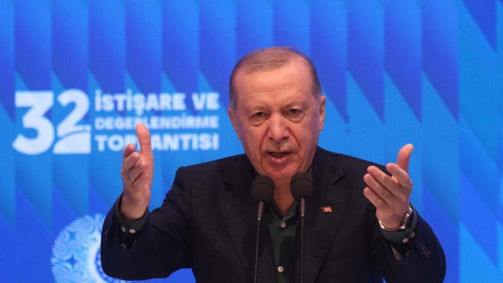 Эрдоган собрался позвать Путина и Трампа в Стамбул. Одновременно