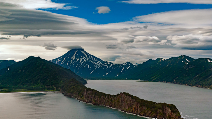 В недрах Тихого океана начался процесс развала тектонической плиты