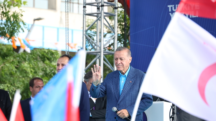 Эрдоган не исключает, что железнодорожный коридор может пройти через Иран