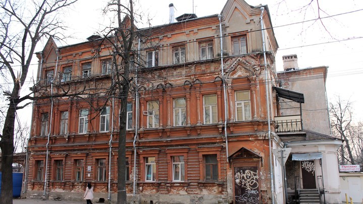 Разрушающийся купеческий дом на улице Гоголя отремонтируют не раньше, чем через 11 лет