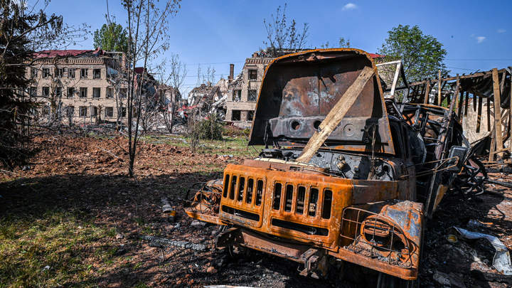 В самой горячей точке Донбасса повторяется судьба Азовстали: Военный эксперт о Мариуполе 2.0
