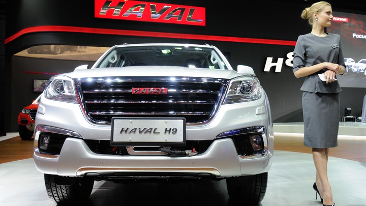 В Новосибирск привезли новый джип Haval H9 из Китая