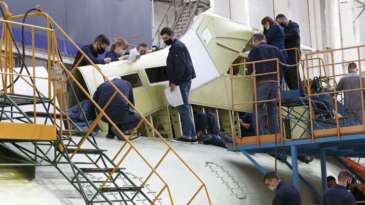 Что не так с выпуском Ту-214: Руководство Туполева заявило о слишком радужных обещаниях