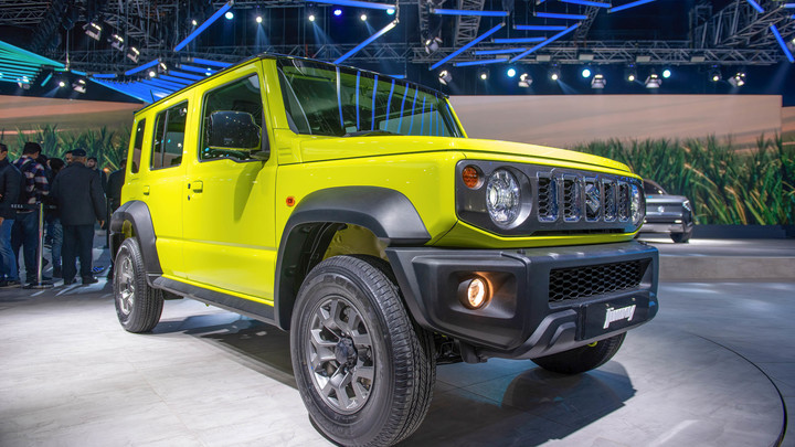 В России появился в продаже новый Suzuki Jimny за 4,5 млн рублей