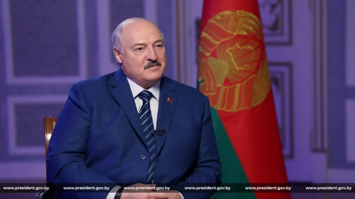 Лукашенко дал совет Путину по поводу экономической войны Трампа против всего мира