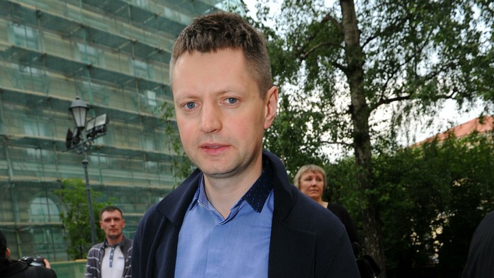 Российский иноагент Алексей Пивоваров* готов бесплатно интервьюировать Касым-Жомарта Токаева