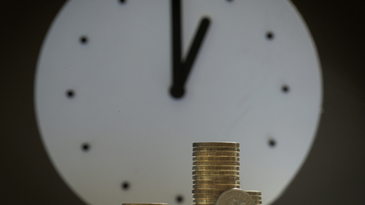 МРОТ по часам: Эксперт простым подсчётом осадила инициаторов