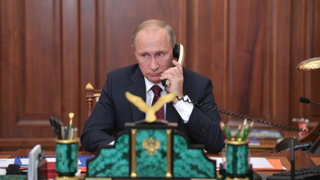 Путин напомнил Меркель, к чему стремится Россия в Сирии Путин напомнил Меркель, к чему стремится Россия в Сирии