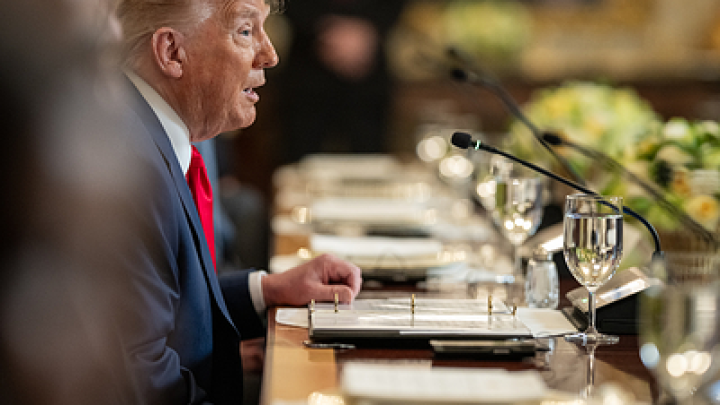 Заявления Трампа о России прозвучали как музыка для Зеленского - Politico