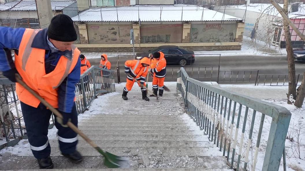 Уборка улиц от снега