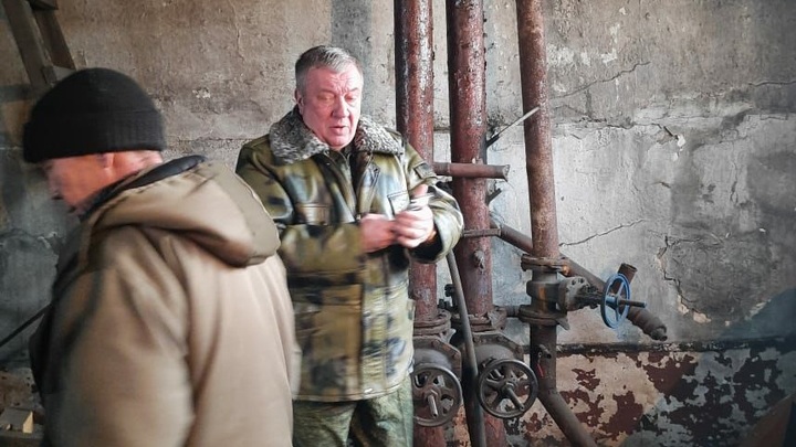 Дышит на ладан: Андрей Гурулёв приехал в замерзающее село Дунаево