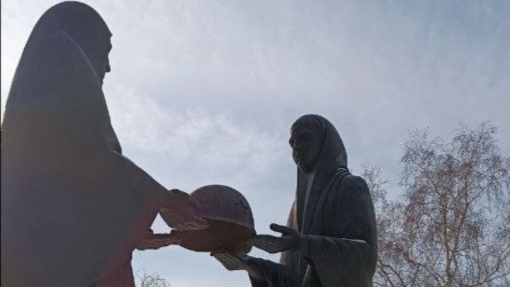 В прискорбном состоянии: в Челябинске разрушается монумент Скорбящие матери