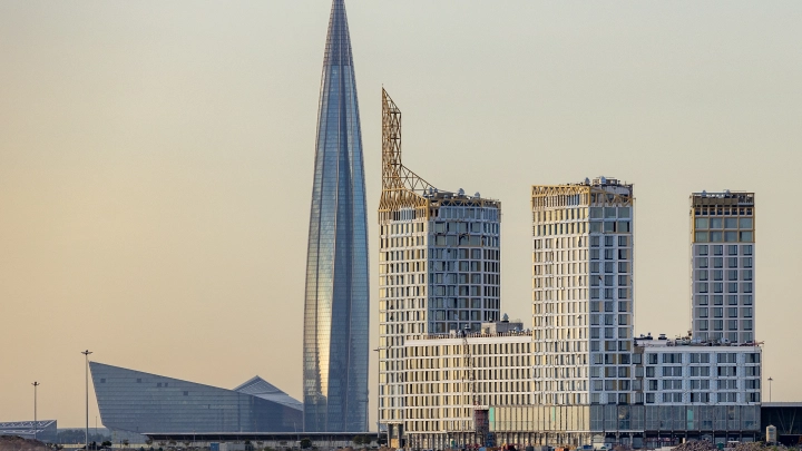 Небоскрёбы вместо русского Старлинка? Роковые ошибки элит бьют по простым героям