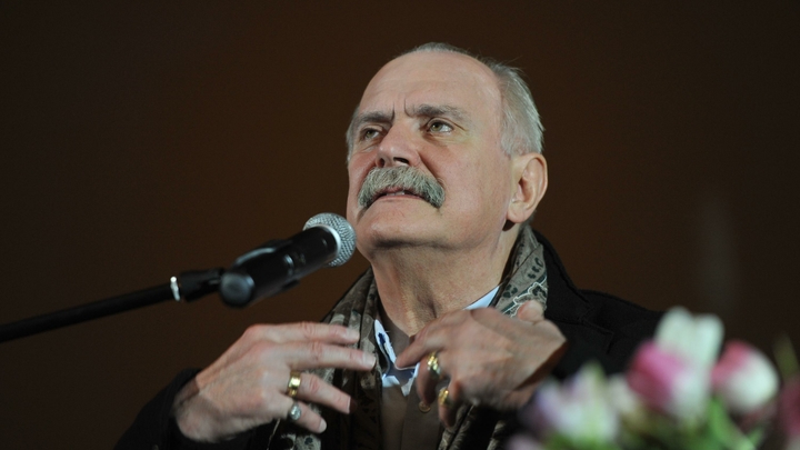 Никита Михалков намерен без купюр рассказать об элите, бежавшей из России