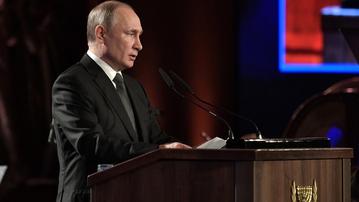 Бесплатно помочь детям? Все были против: Путин рассказал об идее, за которую пришлось бороться