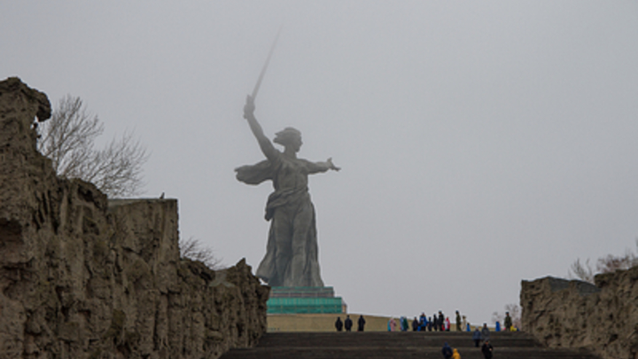 Журнал из СССР напомнил о реакции Запада на Победу под Сталинградом: Страшно вспомнить