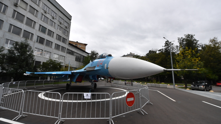 Американские моряки в отчаянии бежали после оскорбления русского пилота Су-27 - Sohu