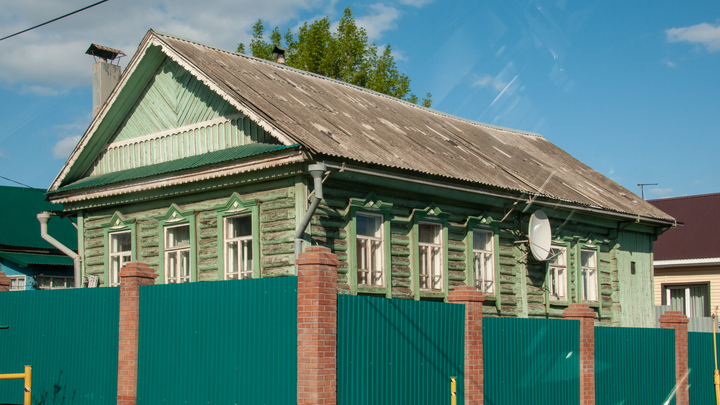 Купить за тысячи - потратить миллионы. Эксперт предупредил об опасности дешёвых домов