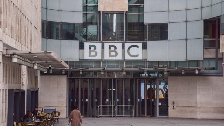 Британским журналистам понадобились инструкторы для различения 150 гендеров