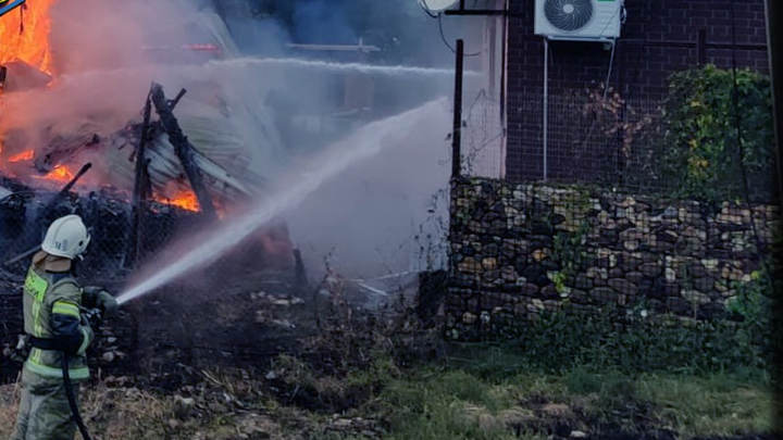 Ребёнок-инвалид погиб при пожаре в частном секторе в Анапе