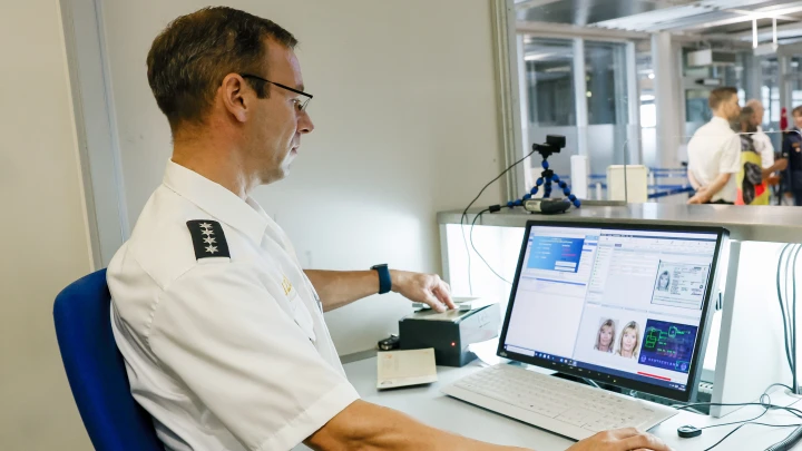 Пограничники не шутят: Неожиданные вопросы, из-за которых вас могут не пропустить на въезде в другие страны