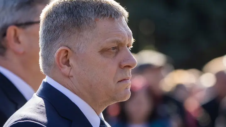 В Москву 9 мая еду: Фицо ответил на угрозы ЕС и отказался подчиняться